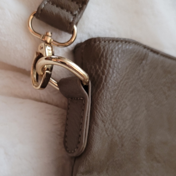 Christian Siriano Bag - Picture 9 of 9